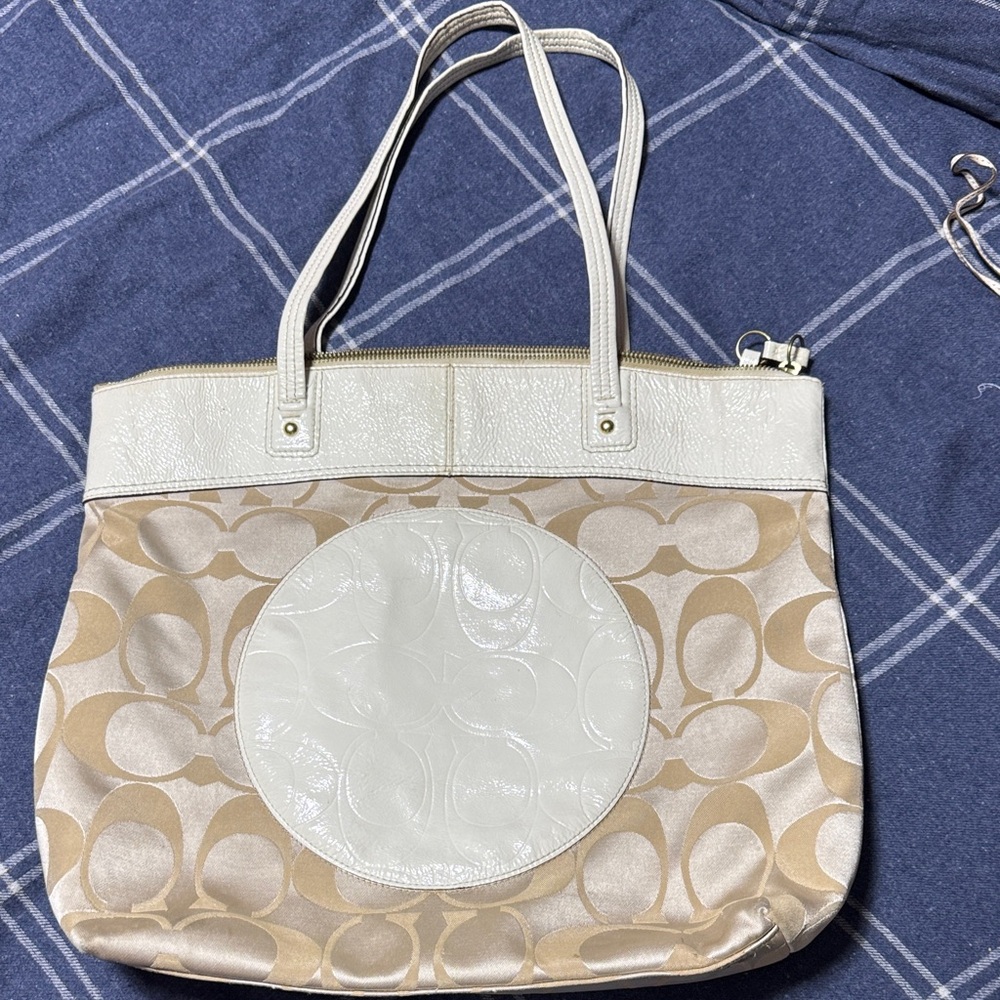 Elegant Cream and Tan Tote Bag
